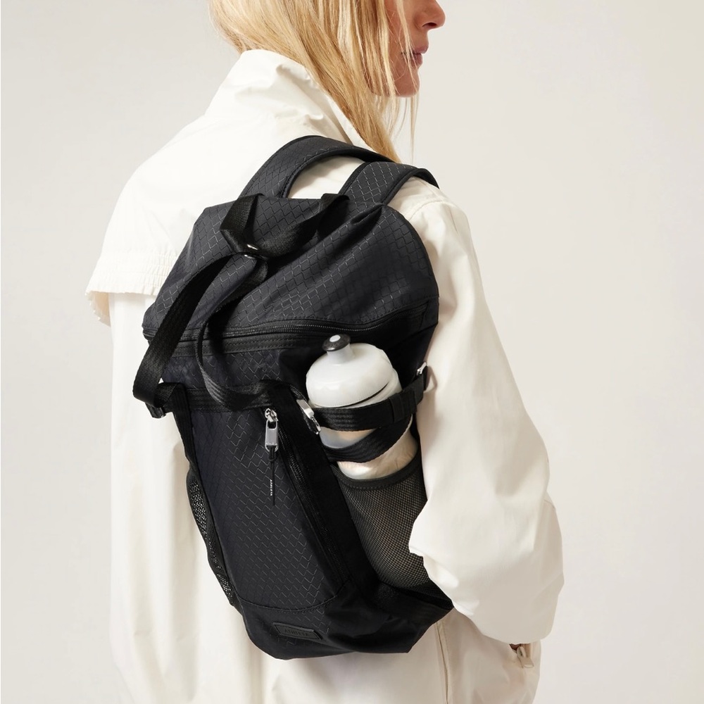 ATHLETA EXCURSION BACKPACK